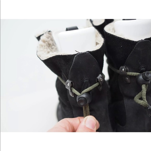 Merrell Black Leather Fur Line Winter Snow Boots Women Sz 5 - Picture 11 of 12